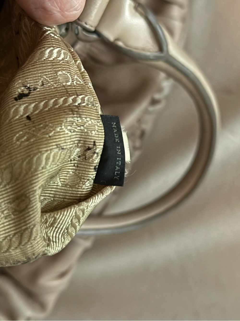 Prada Nappa Gaufré Convertible Satchel Bag in Cameo Beige with Crossbody Strap - Picture 12 of 16